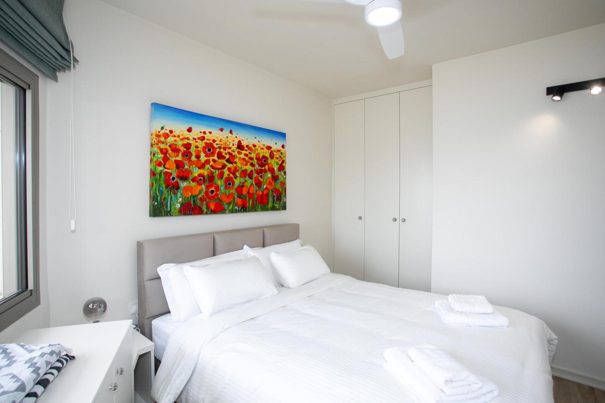 Palmove Luxurious Beachfront Apt 拉纳卡 外观 照片