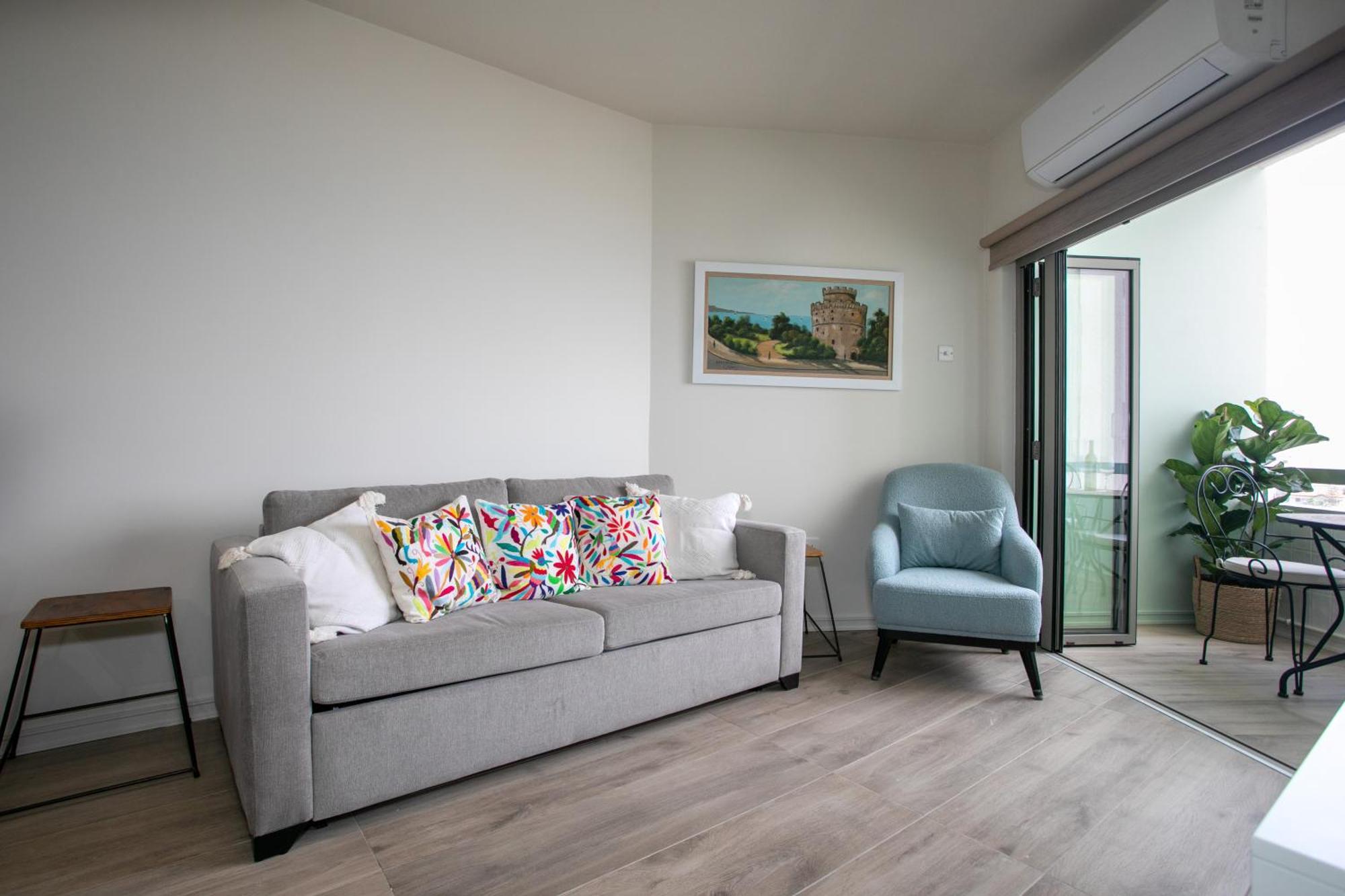 Palmove Luxurious Beachfront Apt 拉纳卡 外观 照片